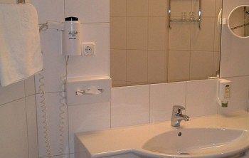 Alpenhotel Altmünster エクステリア 写真